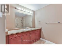 1152 OAKCROSSING ROAD - 44