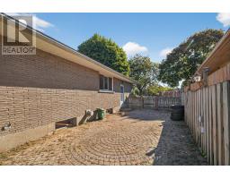 170 PAWNEE ROAD - 28