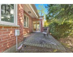 16 - 60 ROSECLIFFE CRESCENT - 33