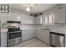 72 - 141 CONDOR COURT - 7