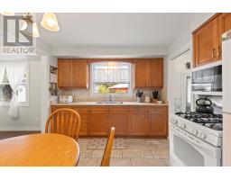 690 GRENFELL DRIVE - 12