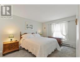 690 GRENFELL DRIVE - 13
