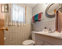 690 GRENFELL DRIVE - 24