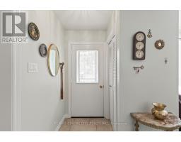 690 GRENFELL DRIVE - 6