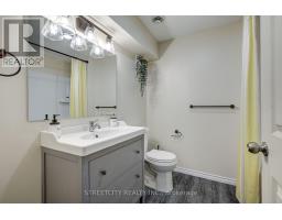 31 ACORN TRAIL - 18