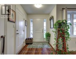 31 ACORN TRAIL - 2