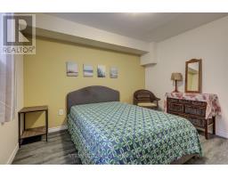 31 ACORN TRAIL - 20