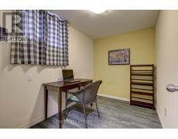 31 ACORN TRAIL - 21