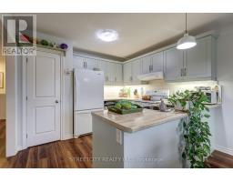 31 ACORN TRAIL - 6