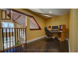 1659 HAMILTON ROAD - 33