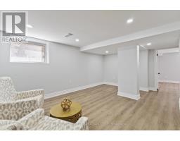 122 WINDSOR CRESCENT - 22