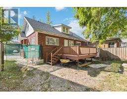122 WINDSOR CRESCENT - 30