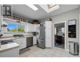 354 TALBOT STREET W - 13