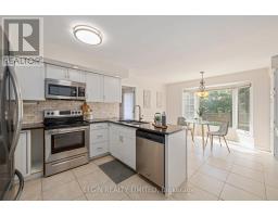 23 FARMINGTON CRESCENT - 11