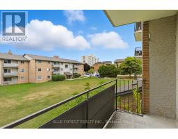 4 - 665 WONDERLAND ROAD S - 21