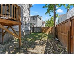 50-52 WELLINGTON STREET E - 23