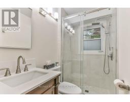 70 FAIRLANE ROAD - 26