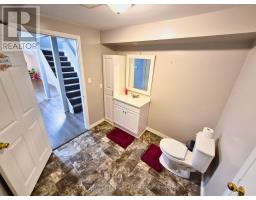 15 MOHICAN DRIVE - 26