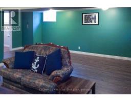 106 ANGELO DRIVE - 32