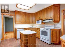 478 GLEN CRESCENT - 11