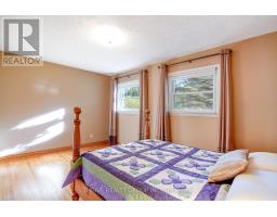 478 GLEN CRESCENT - 16