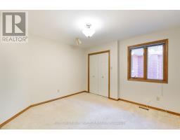 2003 ARVA STREET - 17