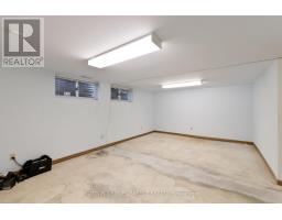 2003 ARVA STREET - 36