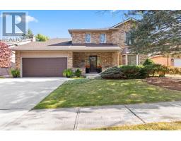 114 MONTE VISTA CRESCENT - 1