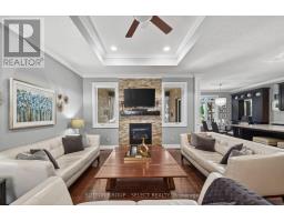 3383 PIONEER PARKWAY - 7