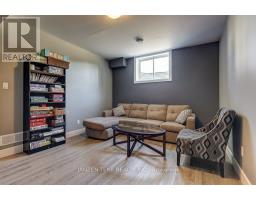8476 IMPERIAL ROAD S - 39