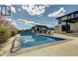 8476 IMPERIAL ROAD S - 45