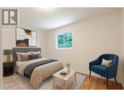 20 FAIRCHILD CRESCENT - 7