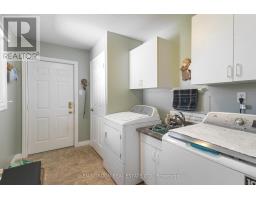 71 PARKVIEW CRESCENT - 32