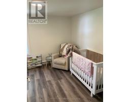 36 - 105 ANDOVER DRIVE - 10