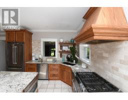 12 VICTORIA STREET - 10