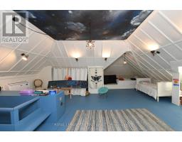 12 VICTORIA STREET - 23