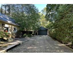 12 VICTORIA STREET - 25