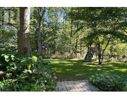 12 VICTORIA STREET - 33