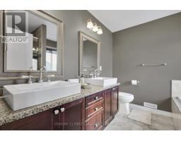 916 ROULSTON STREET - 20