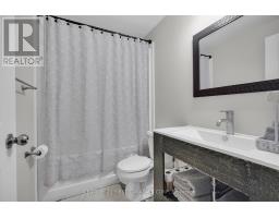 916 ROULSTON STREET - 30