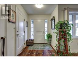 31 ACORN TRAIL - 2