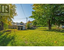 18 VANIER PLACE - 30