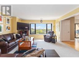 602 - 19 KING STREET - 16