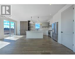 6517 HEATHWOODS AVENUE - 8