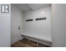 597 CREEKVIEW CHASE - 26