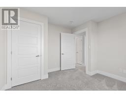 85 ACORN TRAIL - 37