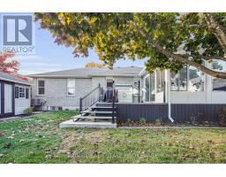 15 HARRINGTON CRESCENT - 42