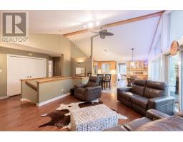 10092 LAKESHORE ROAD - 13