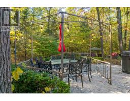 10092 LAKESHORE ROAD - 41