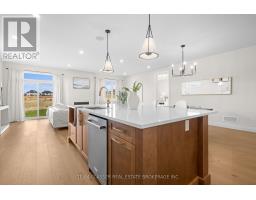 70 BENNER BOULEVARD - 38